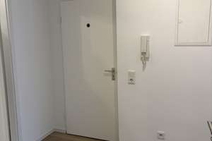 Zwei Zimmer in Wersten: Helle Wohnung mit Balkon – Die vollständige Adresse der Immobilie erhältst du vom Anbieter., 40591 Wersten, Düsseldorf – Vorschaubild 4