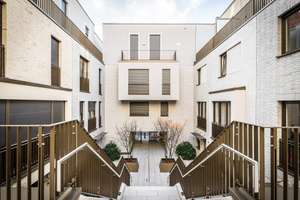 NEU *Paul & Partner* URBANER LUXUS: STADTHAUS IN PREMIUM-LAGE!
