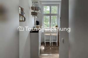 Tauschwohnung: 2 Zimmer Altbau Akazienkiez, suche mind. 3 Zimmer Wohnung