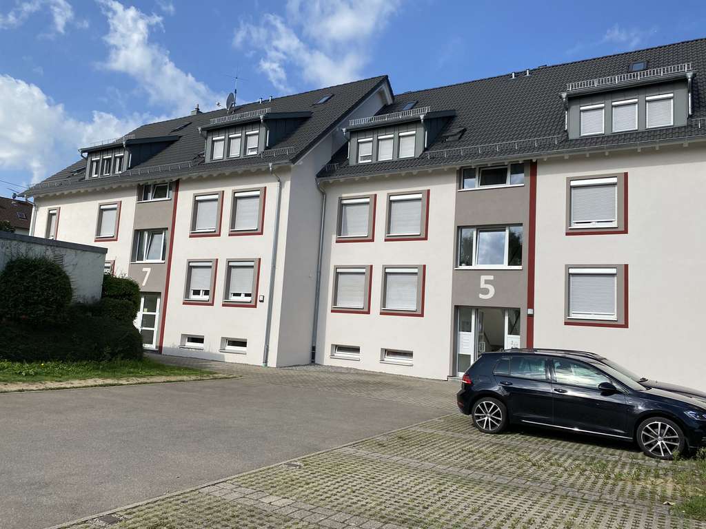 Immobilie in Böblingen - Vermietete Maisonette-Wohnung mit 5 Zimmern - Bild 2