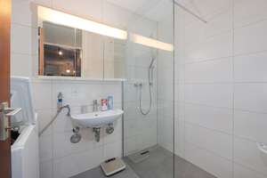 Gut geschnittene 3-Zimmer-Wohnung in attraktiver Lage – Die vollständige Adresse der Immobilie erhältst du vom Anbieter., 76229 Grötzingen, Karlsruhe – Vorschaubild 8