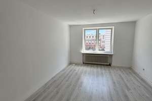Innenstadt-Wohnung mit Highlight: Helle 3 Zimmer mit ruhiger Dachterrasse! – Rathausstr. 21, 58095 Mittelstadt, Hagen – Vorschaubild 4