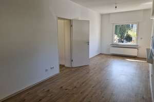 4-Zimmer-Wohnung mit 2 Bädern in bevorzugter Lage von Leverkusen-Schlebusch – Die vollständige Adresse der Immobilie erhältst du vom Anbieter., 51375 Schlebusch, Leverkusen – Vorschaubild 16