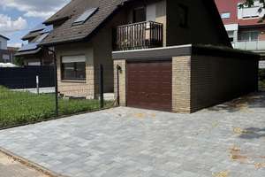     Ihr neues Zuhause in Brackwede – Stilvoll renoviertes Einfamilienhaus mit Garten – Am Alten Friedhof 23, 33647 Brackwede, Bielefeld – Vorschaubild 2