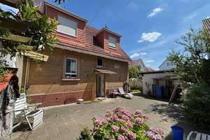 Attraktives Ensemble: Haus (108 m²) / Nebenhaus (28 m²) / Hinterhaus (46 m²) in Mörfelden – Die vollständige Adresse der Immobilie erhältst du vom Anbieter., 64546 Mörfelden-Walldorf – Vorschaubild 5