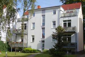 Maisonettewohnung mit Balkon, Gartennutzung und Carport in Rostock
