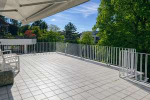 Braunsfeld Penthouse-Rarität am Stadtwald mit großer Dachterrasse – Die vollständige Adresse der Immobilie erhältst du vom Anbieter., 50933 Braunsfeld, Köln – Vorschaubild 2
