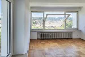Freistehendes Einfamilienhaus mit großem Garten in begehrter Lage, zentrumsnah in Biberach/Riss – Biberach (Kreis) – Vorschaubild 2