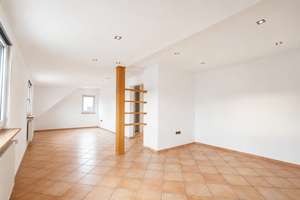 Helle ca. 80 m² große 2-Zimmer-Maisonettewohnung mit Spitzboden, Einbauküche und Tageslichtbad
 – Die vollständige Adresse der Immobilie erhältst du vom Anbieter., 58097 Altenhagen, Hagen – Vorschaubild 1