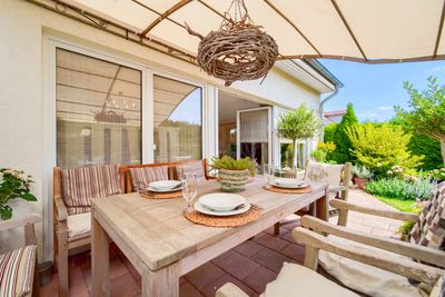 Licht, Leichtigkeit und Ostseenähe – Charaktervolles Endreihenhaus mit Garten in Travemünde