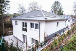 Feldrandlage! Moderne Neubau-Villa in Würzburg – Erstbezug nahe Uniklinik – Steinlein 42, 97078 Versbach, Würzburg – Vorschaubild 25