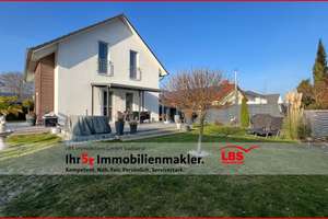 Einziehen & Wohlfühlen: Hochwertiges Wohnen auf zwei Etagen – Die vollständige Adresse der Immobilie erhältst du vom Anbieter., 55278 Dolgesheim – Vorschaubild 1