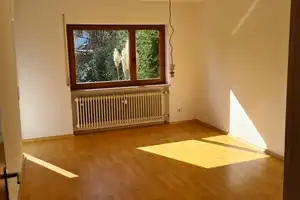 Begehrte Wohnlage: Dreifamilienhaus in Leinfelden, 4-Zi-Erdgeschosswohnung mit Garten frei – Esslingen (Kreis) – Vorschaubild 11