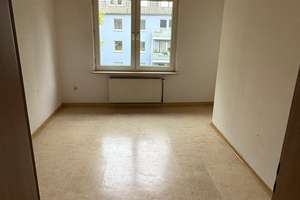 Helle 4-Zimmer-Wohnung im 3. OG mit Balkon Nähe U/S-Bahn "Stadthaus" – Ruhrallee --, 44139 Hörde (Ortsteil), Dortmund – Vorschaubild 4