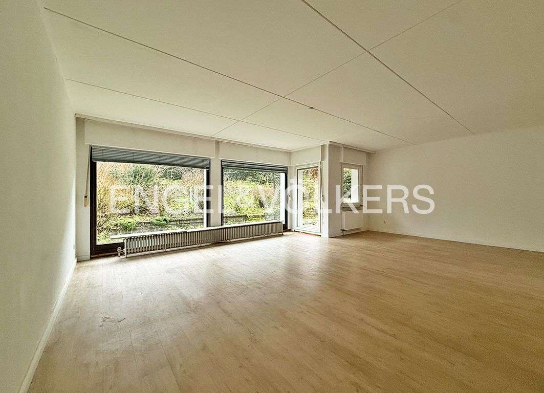 Immobilie in Usingen - Einfamilienhaus mit 7 Zimmern in Waldrandlage - Bild 8