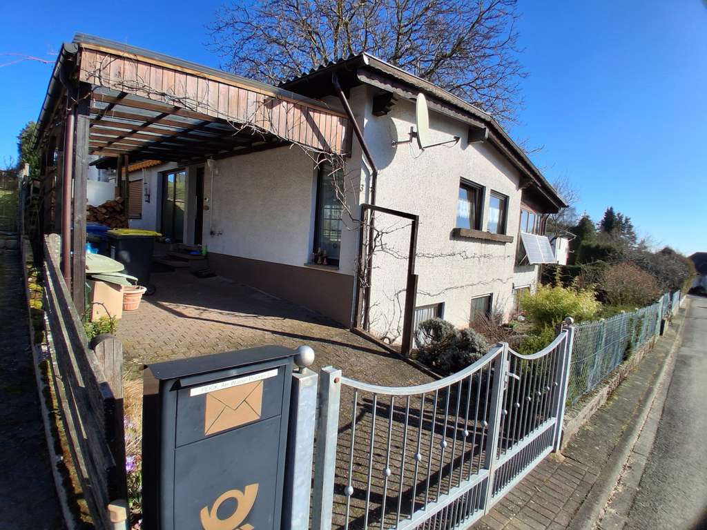 Immobilie in Biebertal - Einfamilienhaus in Biebertal  provisionsfrei zu verkaufen - Bild 1