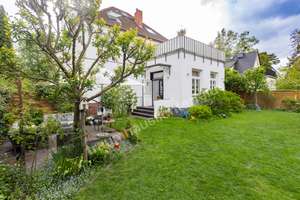 Vollständig modernisiertes Einfamilienhaus in Berlin Lichterfelde – Die vollständige Adresse der Immobilie erhältst du vom Anbieter., 12209 Lichterfelde, Berlin – Vorschaubild 24