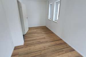 Stadtnah & kurze Wege: Charmante DHH in der Schwarzau in TOP Lage – Die vollständige Adresse der Immobilie erhältst du vom Anbieter., 83308 Trostberg – Vorschaubild 9