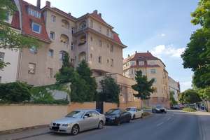* CHARMANTE 2-Zi-Wohnung in STILvollem ALTBAU und attraktiver CITYLAGE * – Theresienstraße 37, 90762 Altstadt, Innenstadt, Fürth – Vorschaubild 2