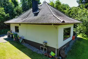 Verborgener Diamant - Einfamilienhaus mitten im Grünen auf großem Grundstück in See und Schlei Nähe. – Schleswig-Flensburg (Kreis) – Vorschaubild 9