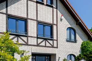 Photovoltaik, Dreifachverglasung & außergewöhnliche Architektur : EFH in begehrter Lage – An der Motte 3, 52372 Kreuzau – Vorschaubild 93
