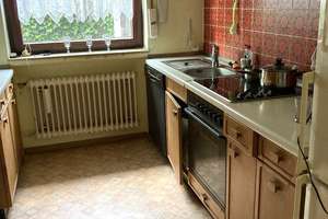 Großzügiges Zweifamilienhaus mit Ziergrundstück und Garage in bevorzugter Wohnlage – Die vollständige Adresse der Immobilie erhältst du vom Anbieter., 34130 Kirchditmold, Kassel – Vorschaubild 5