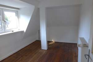 Kleine "Kaffeemühle" mit Modernisierungspotential auf großem Grundstück in Volksdorf. MFH-Bauplat... – Die vollständige Adresse der Immobilie erhältst du vom Anbieter., 22359 Volksdorf, Hamburg – Vorschaubild 9