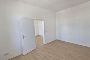 Schöne renovierte 3-Raumwohnung mit Einbauküche in Magdeburg Stadtfeld – Westring 4, 39110 Stadtfeld Ost, Magdeburg – Vorschaubild 10