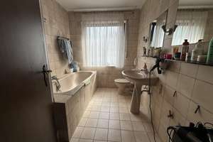 Dreifamilienhaus in ruhiger Lage – Die vollständige Adresse der Immobilie erhältst du vom Anbieter., 44149 Dorstfeld, Dortmund – Vorschaubild 5