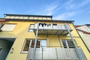 Charmante 3‑Zi‑Whg mit neuer Einbauküche, im Herzen von Burgfarrnbach