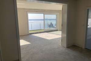Wohnung mit weiträumigem Elbblick und zwei Stellpätzen unmittelbar vor der Tür – Strandtreppe 2, 22587 Blankenese, Hamburg – Vorschaubild 8