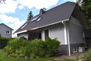 Einfamilienhaus (mit ELW und Souterrain)Bj.2000 (provisionsfrei) – Die vollständige Adresse der Immobilie erhältst du vom Anbieter., 15366 Neuenhagen bei Berlin – Vorschaubild 3