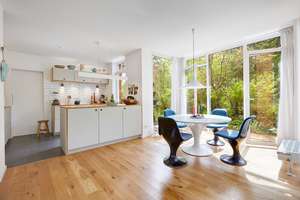 Licht - Ruhe - Natur.
Stilvolles Architektenhaus am Naturschutzgebiet. – Die vollständige Adresse der Immobilie erhältst du vom Anbieter., 22397 Wohldorf-Ohlstedt, Hamburg – Vorschaubild 15