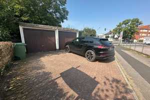 Düren-Süd, schickes Einfamilienhaus mit Büro-/Praxisfläche – Düren (Kreis) – Vorschaubild 36