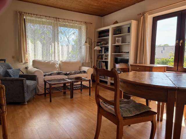 Immobilie in Langeoog - Wunderschönes  Insulanerhaus mit drei Wohnungen und herrlichem Garten - Bild 9