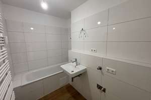 Modernisierte 3-Zimmer-Wohnung mit Balkon in zentraler Lage von München Neuperlach – Gerhart-Hauptmann-Ring 68, 81737 Neuperlach, München – Vorschaubild 6