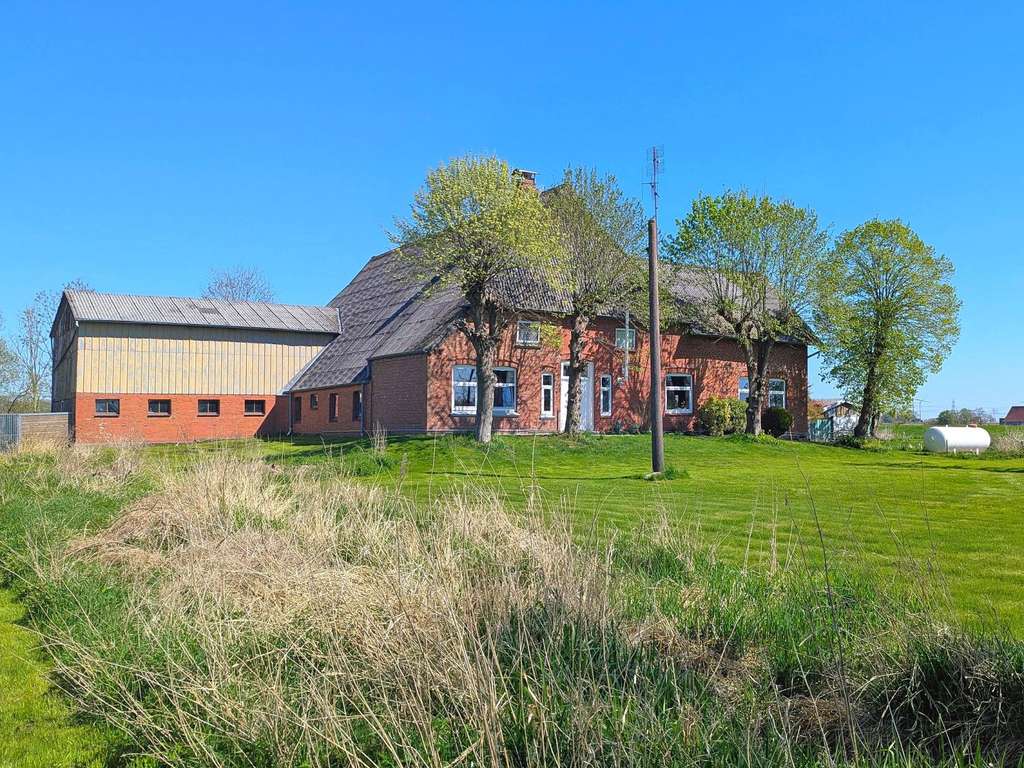 Immobilie in Ecklak - Resthof in idyllischer Alleinlage in Landscheide zwischen Wilster und Brunsbüttel - Bild 2