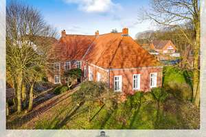 Seltene Gelegenheit! Historische Villa mit Garage und Gartenanlage in idyllischer Wohnlage! – Die vollständige Adresse der Immobilie erhältst du vom Anbieter., 26736 Krummhörn – Vorschaubild 1