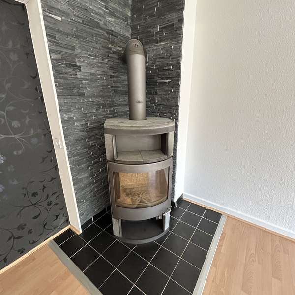 *** charmante 2-Zimmer-Wohnung - Burtscheid - mit Garten und Garage ***