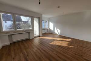 Erstbezug nach Sanierung! Helle 2-Zimmer-Wohnung mit Balkon & inkl. Stellplatz in Bonn-Duisdorf