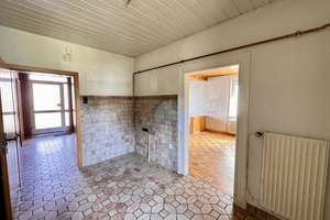 Einfamilienhaus mit großem Grundstück, Doppelgarage + 4 Freistellparkplätzen in Moerser City-Nähe! – Die vollständige Adresse der Immobilie erhältst du vom Anbieter., 47441 Mitte, Moers – Vorschaubild 8