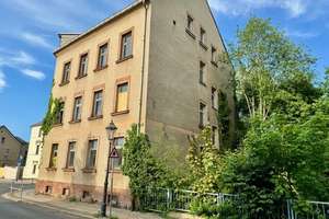 Macher gesucht für ein 8 - Familienhaus – Bahnhofstraße 12, 9306 Rochlitz – Vorschaubild 1