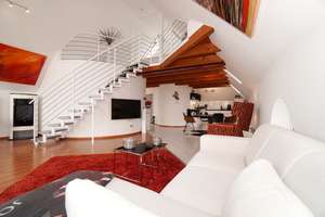 Stilvolle, moderne Maisonettewohnung mit sonniger Loggia, Klimaanlage und Stellplatz in Paderborn – Die vollständige Adresse der Immobilie erhältst du vom Anbieter., 33100 Kernstadt, Paderborn – Vorschaubild 3