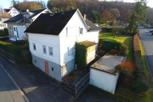 Einfamilienhaus in Bestlage, mit Garage und schönem Garten – Die vollständige Adresse der Immobilie erhältst du vom Anbieter., 35619 Braunfels – Vorschaubild 3