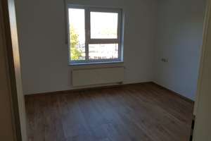 Attraktive 3-Zimmer-Wohnung mit ca. 70,58 m² Wohnfläche, Balkon, Abstellraum & Lift in DD-Striesen – Die vollständige Adresse der Immobilie erhältst du vom Anbieter., 1309 Striesen-West, Dresden – Vorschaubild 8