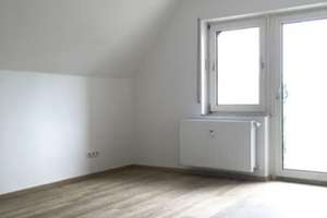 Haus **TOP gepflegt ** GROSSES Grundstück ** Nettokaltmiete p.a. 52.2T€ ** SOLIDE Kapitalanlage – Die vollständige Adresse der Immobilie erhältst du vom Anbieter., 65428 Rüsselsheim am Main – Vorschaubild 16