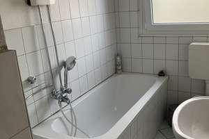 2 Zi-Wohnung mit Balkon und Badewanne in Duisburg-Bergheim – Feldstraße 23, 47228 Bergheim, Duisburg – Vorschaubild 4