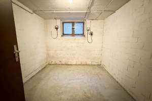 Klein aber fein! Gepflegte 2-Zimmer Dachgeschosswohnung mit Einbauküche! – Die vollständige Adresse der Immobilie erhältst du vom Anbieter., 41066 Neuwerk-Mitte, Mönchengladbach – Vorschaubild 10