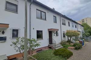 BESICHTIGE JETZT: Schönes Haus mit Garten und Garage in beliebter Wohnlage! – Die vollständige Adresse der Immobilie erhältst du vom Anbieter., 67067 Gartenstadt, Ludwigshafen am Rhein – Vorschaubild 2