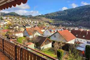 Reihenmittelhaus mit toller Aussicht, Garten und weiterem Ausbaupotenzial – Ortenaukreis – Vorschaubild 1